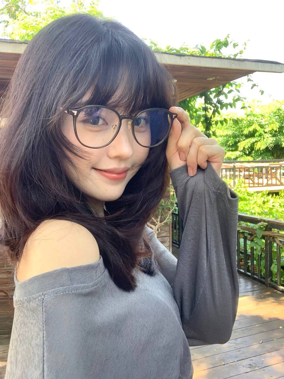 包养女大学生 包养女大学生