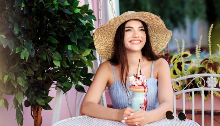 16句迷人西班牙语搭讪语，助你俘获性感西班牙小姐心