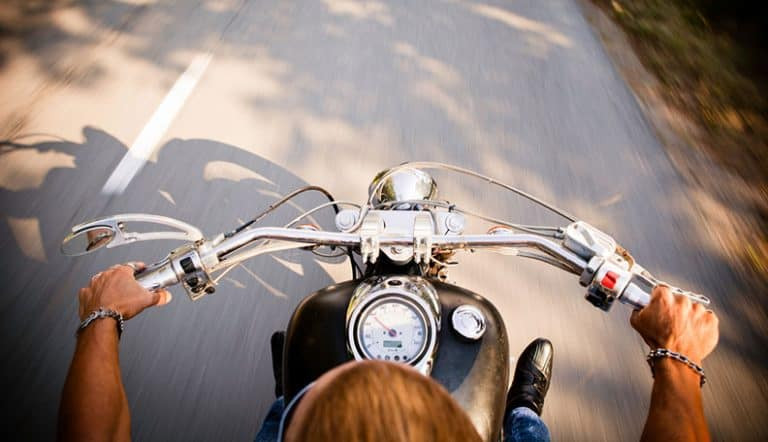 忘记一个女孩的25种方法，让她从你的未来彻底消失