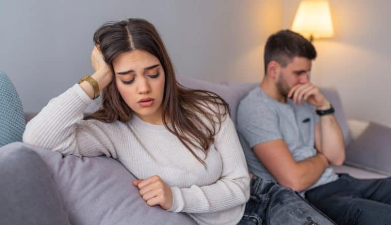 为什么女性情感更丰富？18个原因解析她们为何比男性更敏感